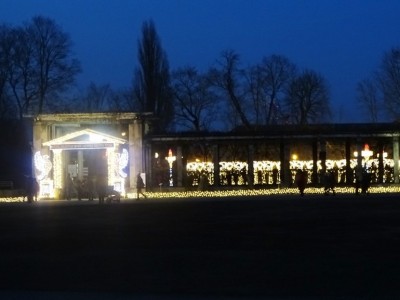 Pałac w Wilanowie - królewskie ogrody światła