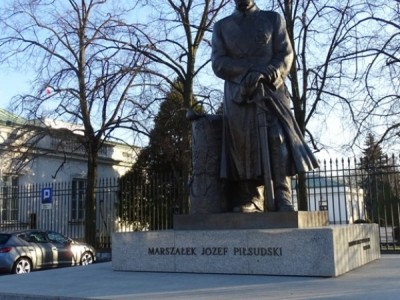 Pomnik Józefa Piłsudskiego przy Belwederze