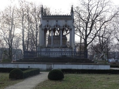 Wilanów - mauzoleum Potockich